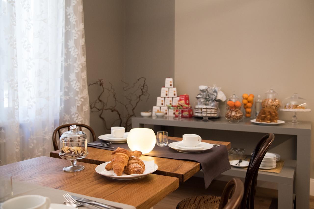B&B Oberdan 18 Verona Buitenkant foto