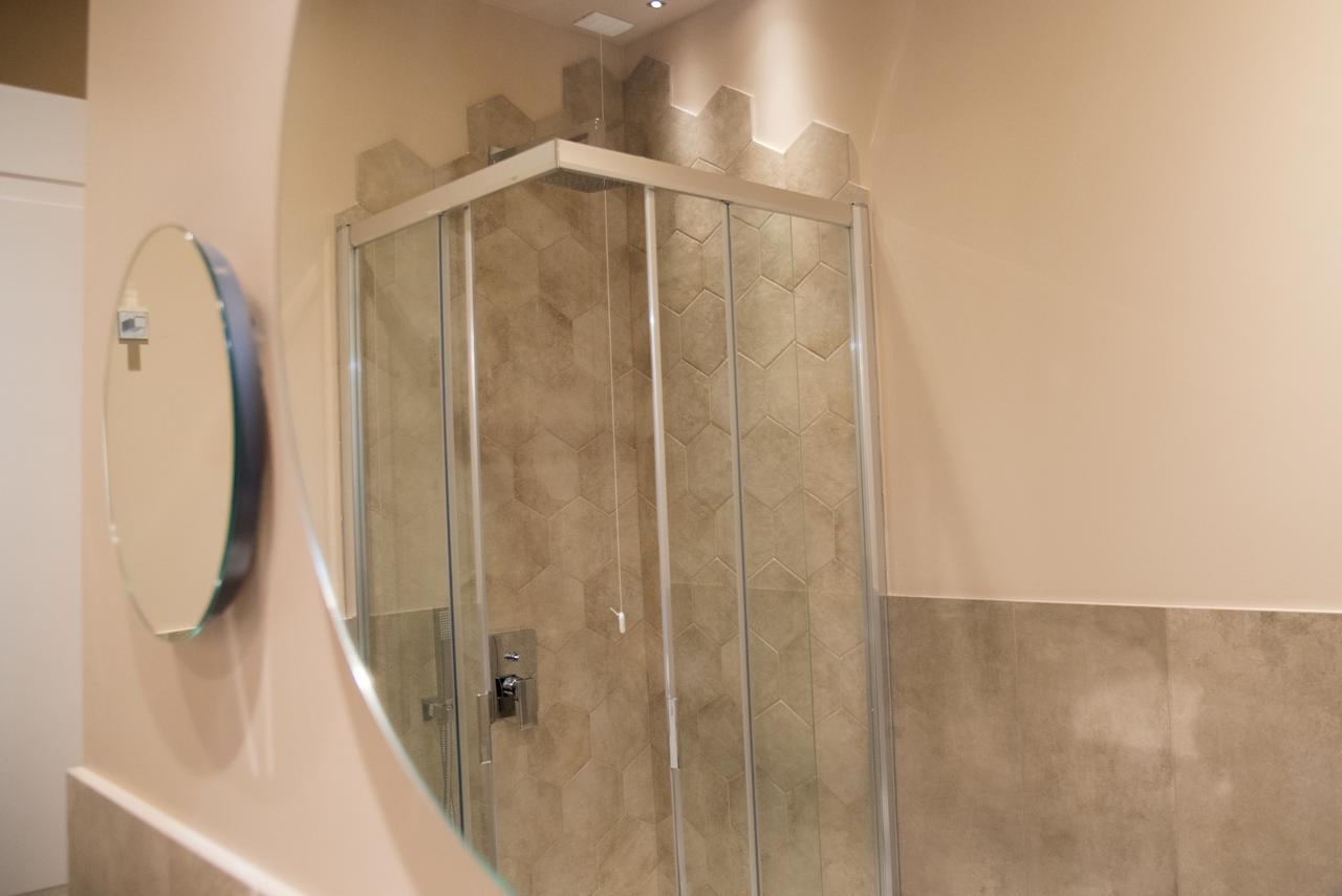 B&B Oberdan 18 Verona Buitenkant foto