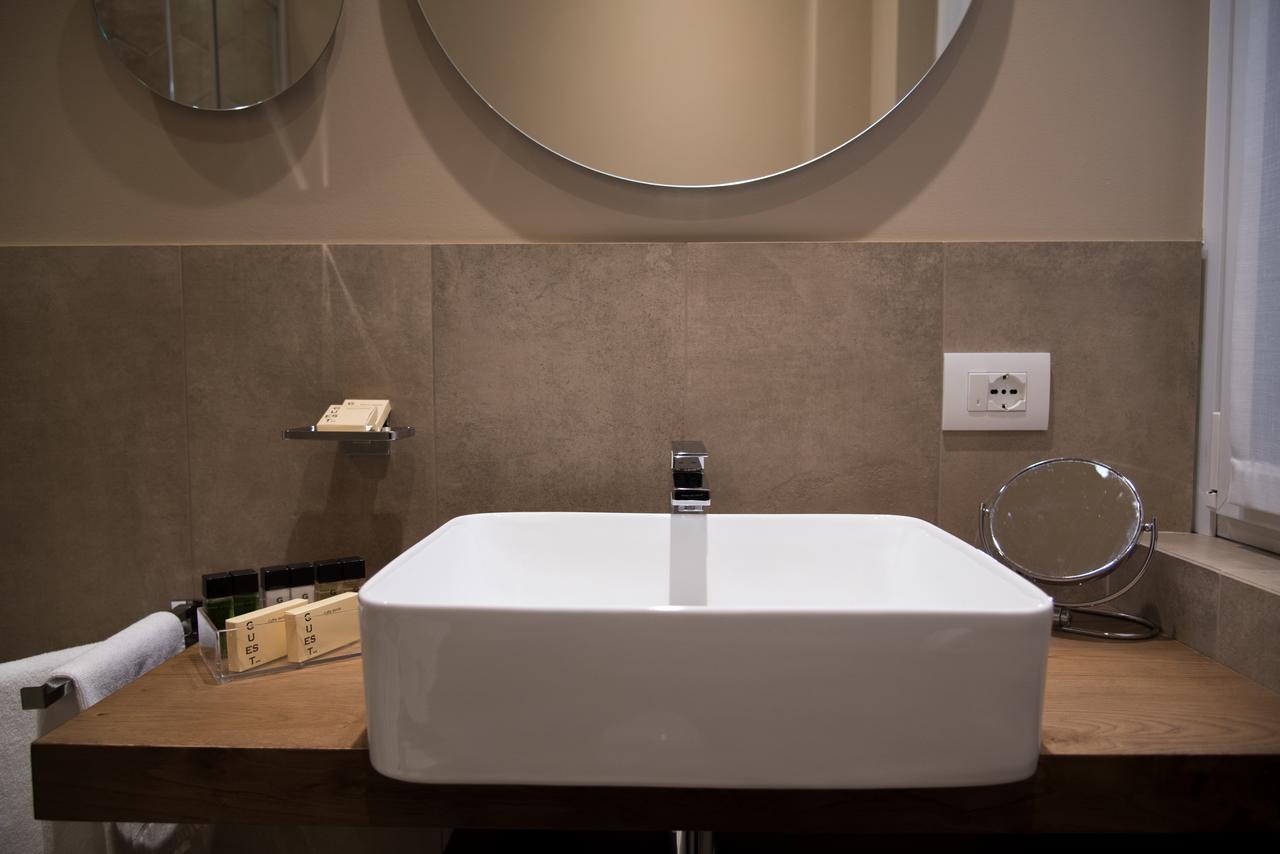 B&B Oberdan 18 Verona Buitenkant foto